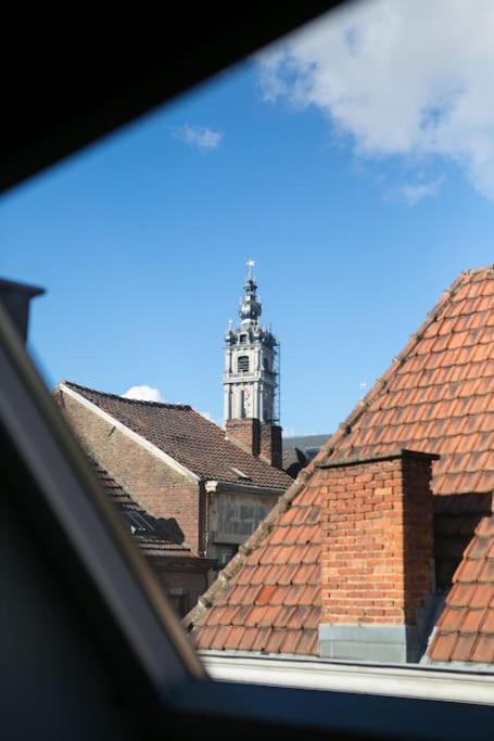Hotel Mons Dragon House Esterno foto